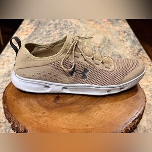 Under Armour Men’s Lightweight Mesh Sneaker - Tan